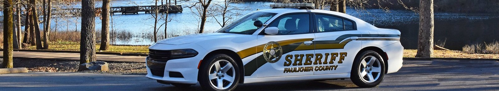 Parked sheriff squad car