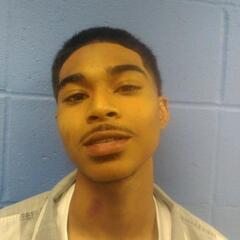 Mugshot of MACON, KADEIN DAVAE 