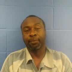 Mugshot of YOUNG, FRANKLIN TUWAYNE 