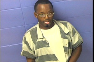 Warrant photo of Mario Lamar Robinson