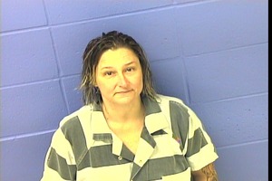 Warrant photo of Elishia Thompson