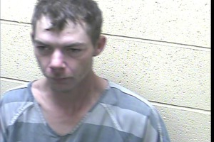 Warrant photo of Joshua E Lutz
