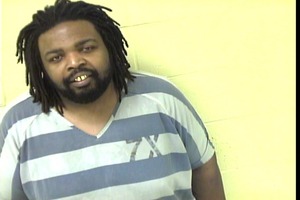 Warrant photo of Brandon Davis